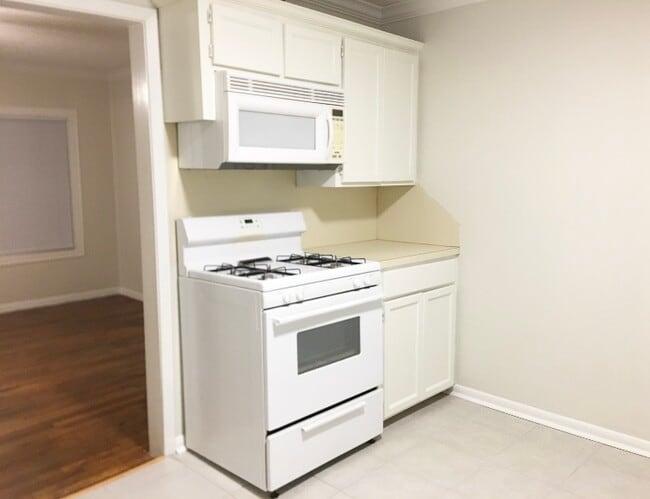 1029 Wilson St unit 1524 Ave. B., Port Neches, TX 77651 - photo 7