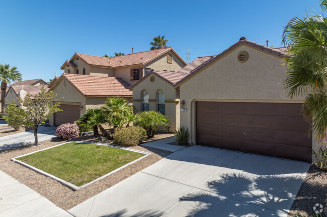 Most single-family homes in MacDonald Ranch were built in the early 2000s.