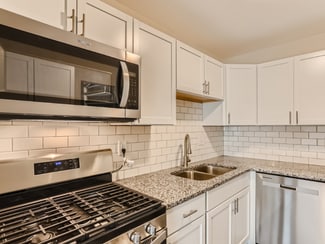 7236 72nd Ln N Unit 201, Brooklyn Park, MN 55428