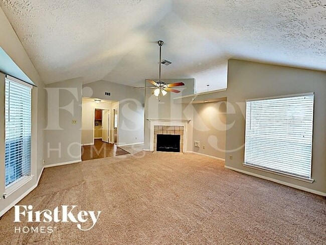 17710 Garnercrest Dr, Houston, TX 77095 - photo 3