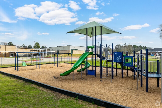 Sam Houston Elementary School