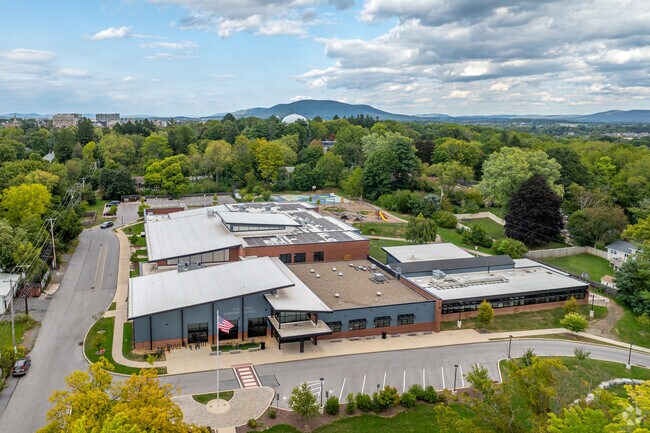 The student to teacher ratio at Corl Street Elementary School is 13 to 1.