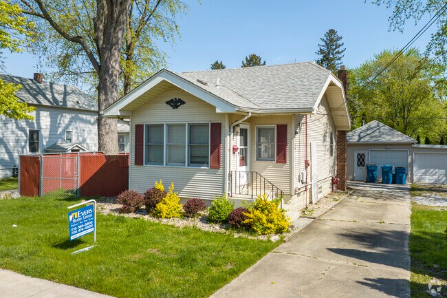 Classic Cape Cod-style homes are available at Dyer, IN.