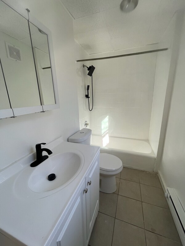 157 Clark St Unit 1, New Britain, CT 06051