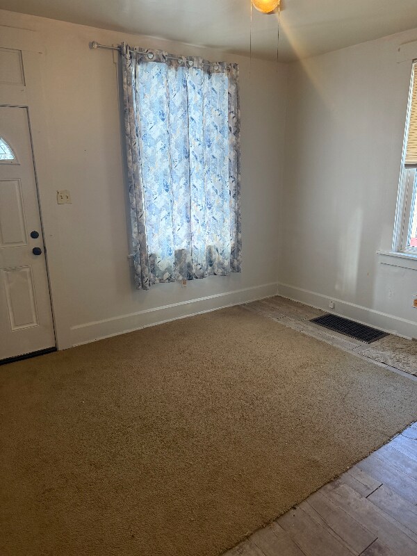 292 Glenn St, Johnstown, PA 15906 - photo 2