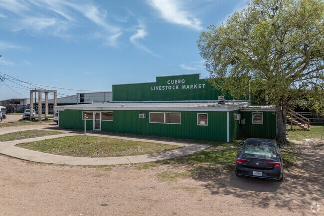 Ranchers gather at Cuero's Livestock Market to trade cattle and other livetsock.