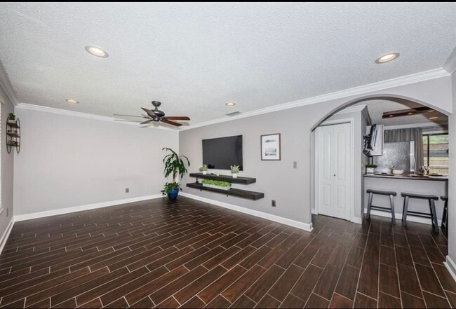 3006 Cinnamon Blvd, Palm Harbor, FL 34684 - photo 4