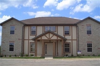 121 Toni Ln, Branson, MO 65616