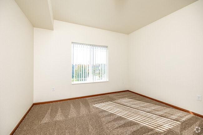 Village Pointe, Tiffin, IA 52340 - photo 6