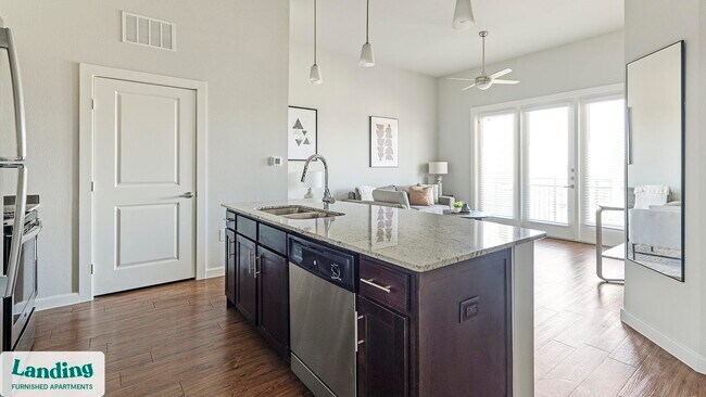 4300 Cromwell Dr unit 1304, Kyle, TX 78640 - photo 7