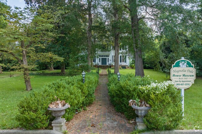 The Magnolia Dale House Museum in Edgefield showcases furnishings and artifacts in an 1843 home.