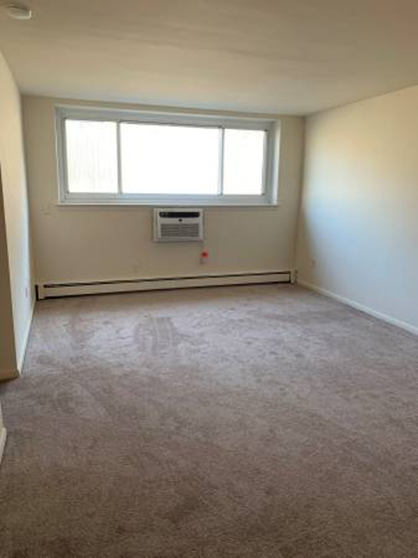 177 Bergen Ave Unit bell pike, Kearny, NJ 07032