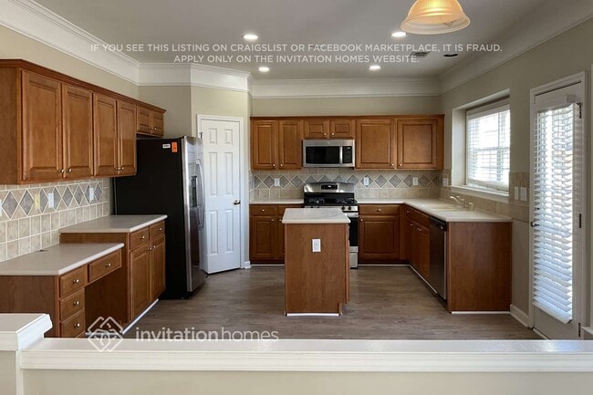 11533 Twickham Ct, Suwanee, GA 30024 - photo 4