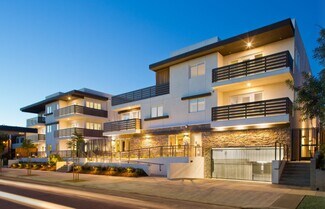 5825 Camerford Ave, Los Angeles, CA 90038