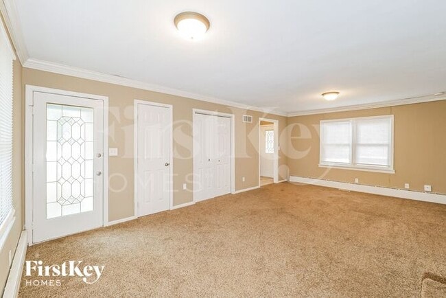 1204 Highgrove Rd, Grandview, MO 64030 - photo 7