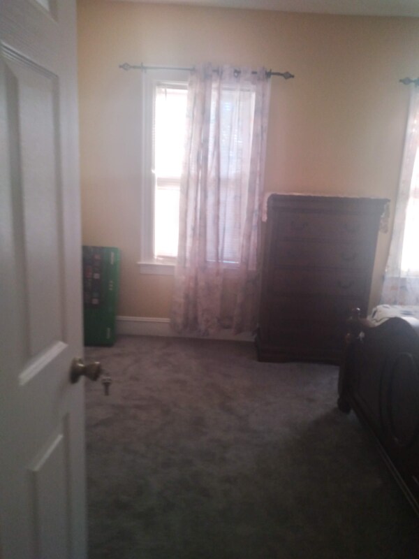 219-11 114th Rd, Jamaica, NY 11411 - photo 3