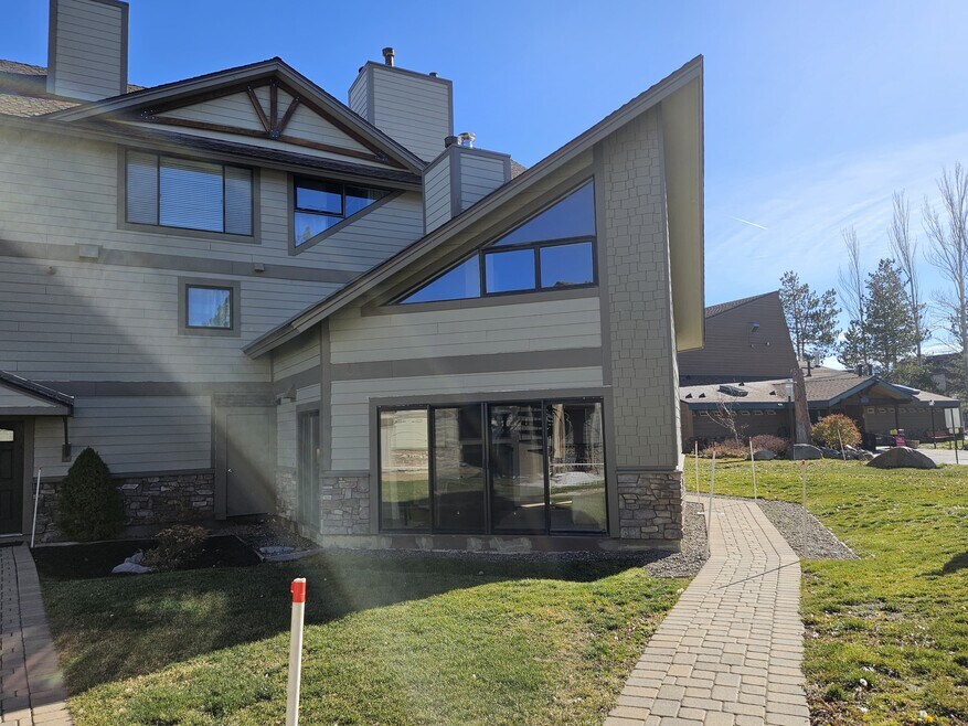 477 Ala Wai Blvd unit 80, South Lake Tahoe, CA 96150 - photo 1