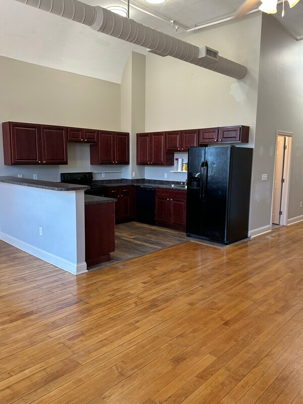 319 Main St unit 6, Southbridge, MA 01550 - photo 2