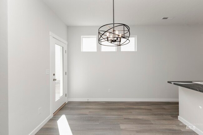 2866 E Boulder Basin Dr, Kuna, ID 83634 - photo 6