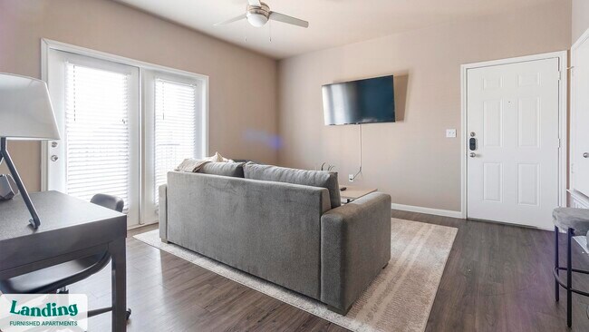 1767 Tx-46 unit 9302.1409661, New Braunfels, TX 78130 - photo 3