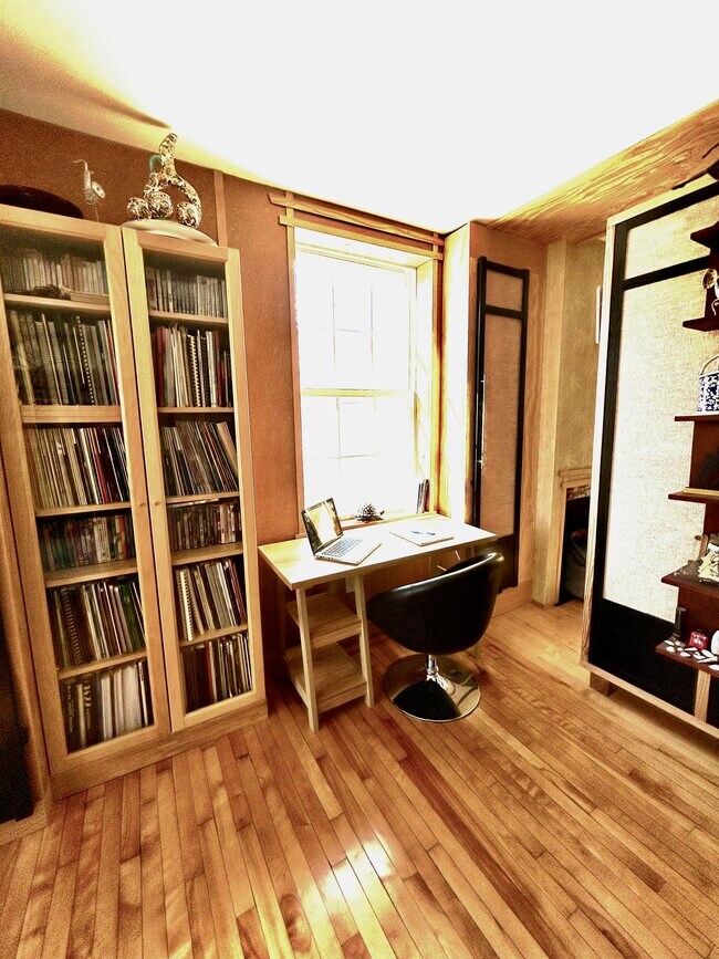 Living Room - upstairs