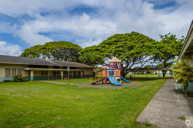 Teachers mold hearts and minds at Waimanalo Elementary and Intermediate School.