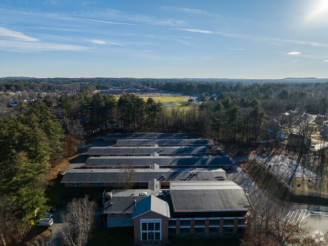 Broad Street Elementary School in Nashua, NH serves grades K-5.