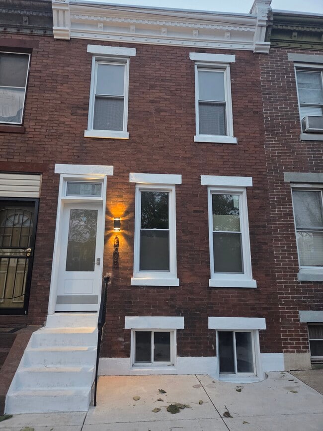 3408 Goodman St unit A, Philadelphia, PA 19140 - photo 2