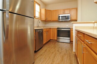 734 Jupiter Dr, Madison, WI 53718