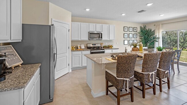 3744 Giorgio Dr unit 36202852, Winter Haven, FL 33884 - photo 7