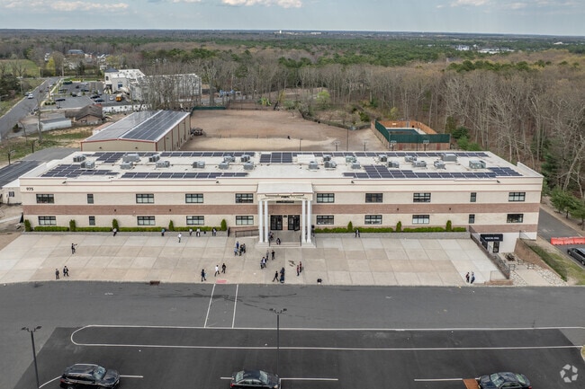 Yeshiva Shagas Aryen in Lakewood.