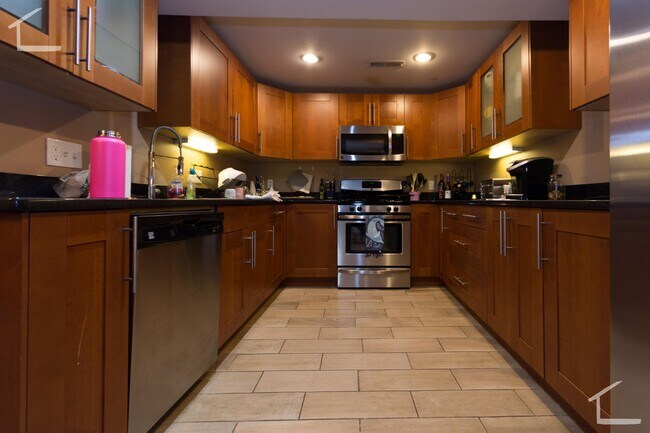 21 Saint Lukes Rd unit 1, Allston, MA 02134 - photo 2