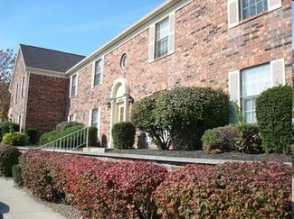 2148 Augusta Dr E, Indianapolis, IN 46224