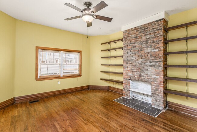 2402 East Ave, Columbus, OH 43202 - photo 5