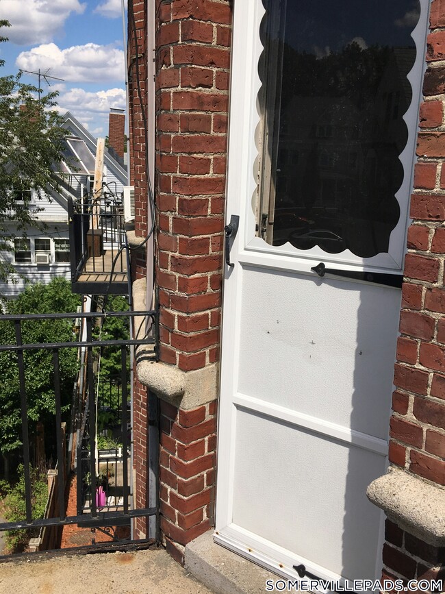 163 Summer St Unit 34, Somerville, MA 02143