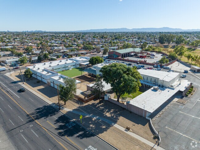 Lexington Life Academy inspires academic growth and achievement.