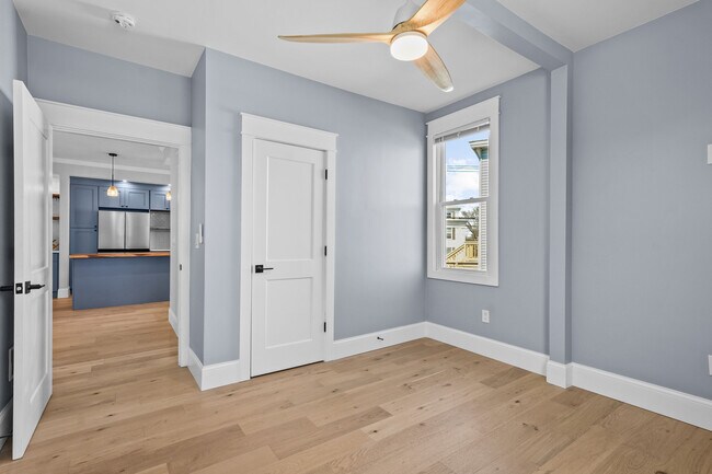 20 Summer St unit 1, Newport, RI 02840 - photo 7