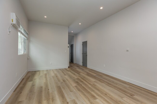 1334 S Westlake Ave unit 1334, Los Angeles, CA 90006 - photo 7