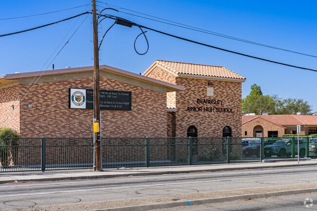 Beardsley Junior High School in Bakersfield has beautiful brick buildings.