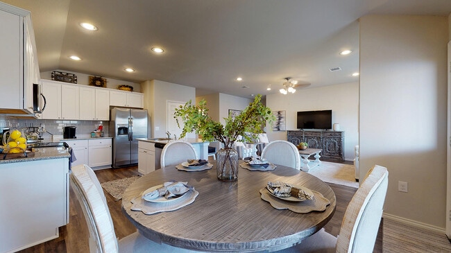 10016 SW 38th St, Mustang, OK 73064 - photo 5