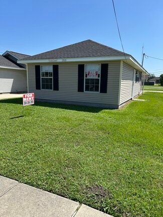 2533 Huey P Long Ave, Gretna, LA 70053