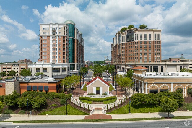 Annapolis Town Center in Parole, has everything you need to eat, sleep, and shop.