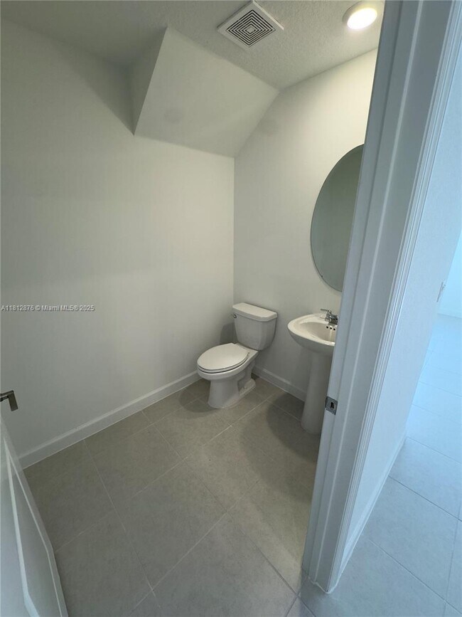 144 SW 184th Way, Pembroke Pines, FL 33029 - photo 3