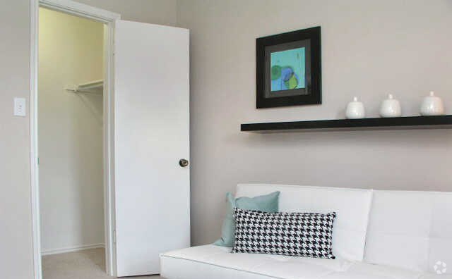 Commons, Cincinnati, OH 45215 - photo 3