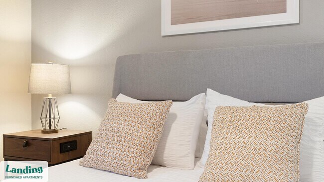 2090 Sundance Pkwy unit 1104, New Braunfels, TX 78130 - photo 4