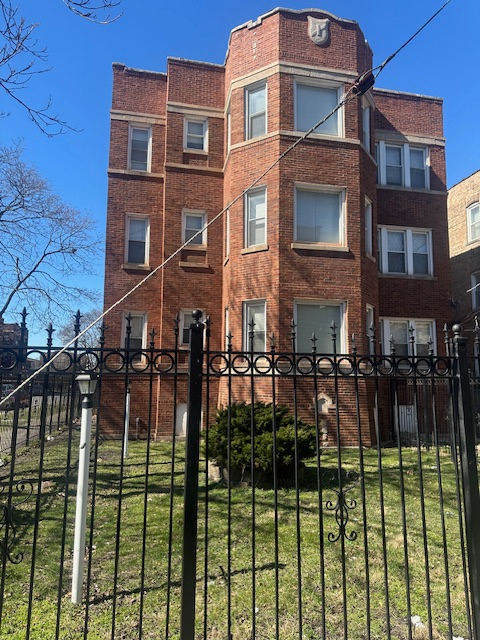 500 E 80th St Unit 500 E 80th St Chicago, Chicago, IL 60619