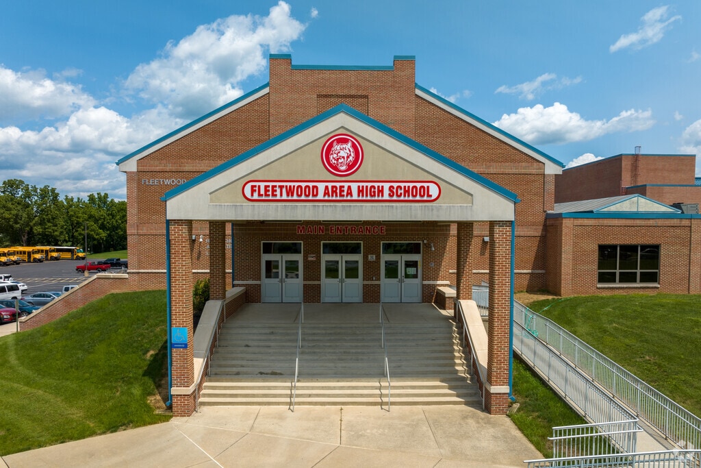 Fleetwood Senior High School, Rankings & Reviews