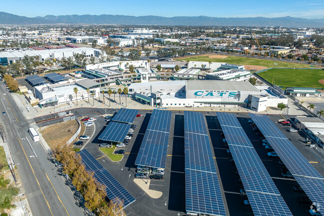 The beautiful campus of Henry J. Kaiser High School includes modern amenities for students.