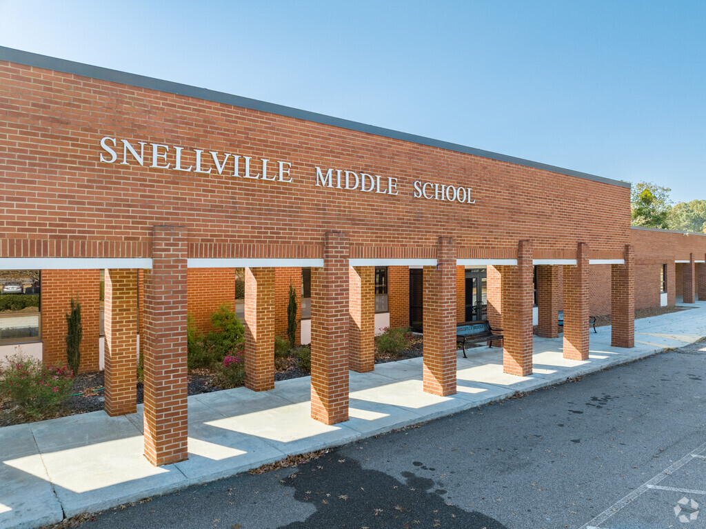 Snellville Middle School serves 6th to 8th Grade in the Snellville area.