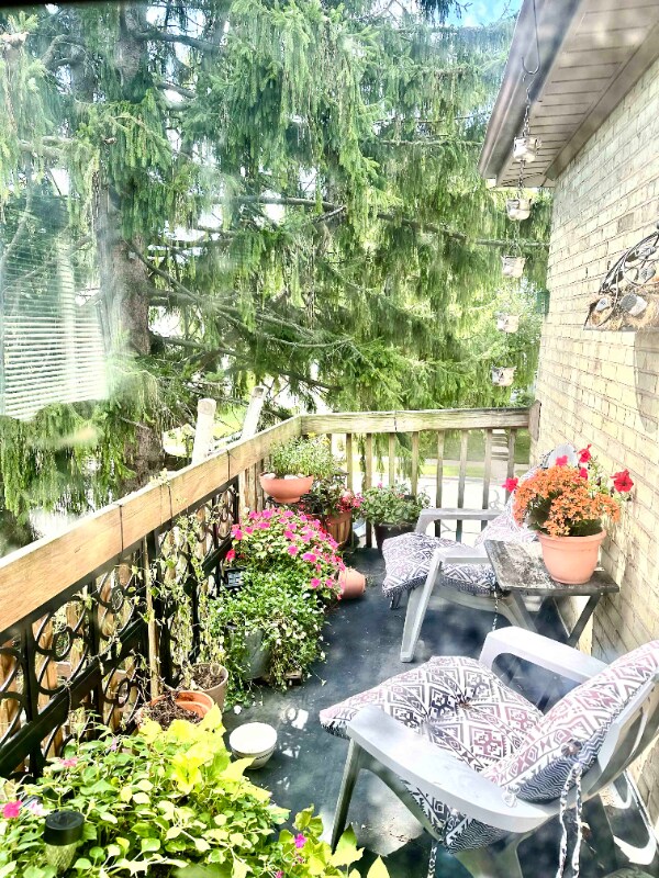 229 W Van Buren St unit 2, Port Washington, WI 53074 - photo 2